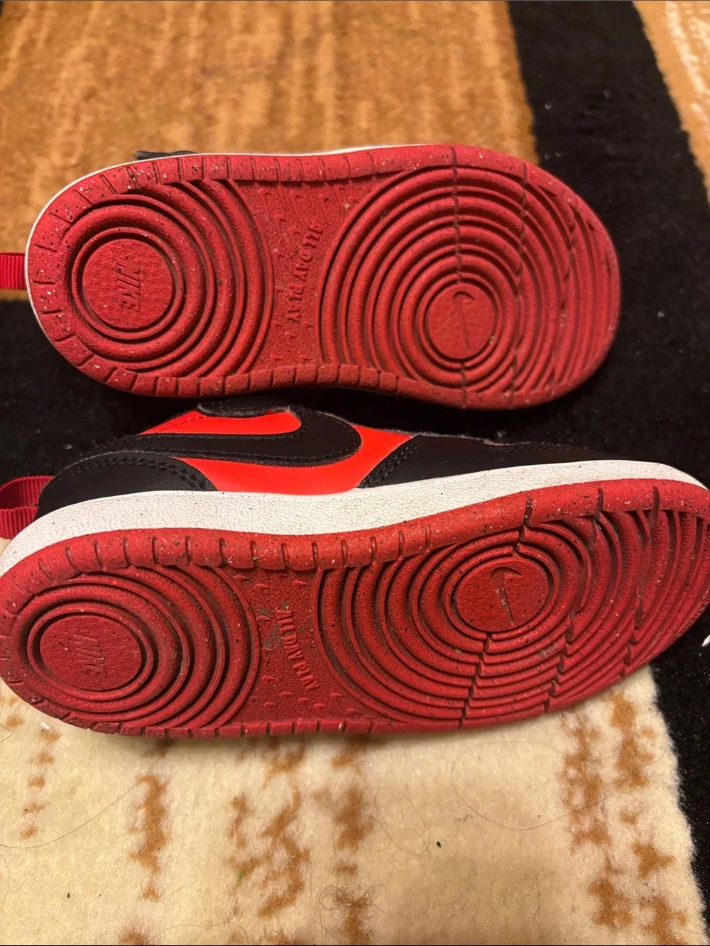 Nike Kids Black and Red Hook-and-Loop Sneakers